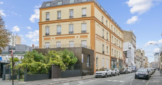 Achat / Vente programme immobilier neuf Ivry-sur-Seine rénovation proche du métro 7 et du RER C (94200) - Réf. 8638