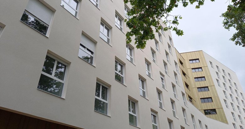 Achat / Vente programme immobilier neuf Évry résidence étudiante à 12 min à pied du RER D (91000) - Réf. 12503